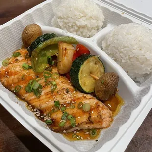 Salmon Plate