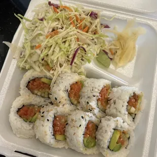 Spicy tuna roll