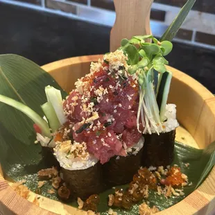 KAPPA MAKI, SPICY TUNA and kick, Izakaya Style