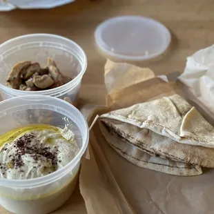 HUMMUS
