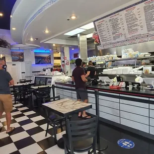 sushi and sashimi, interior