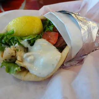 Lemon Herb Chicken Pita