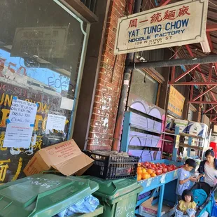 The Yat Tung Chow sign in Chinatown.