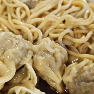 Fresh wonton skin and thick noodles from the factory