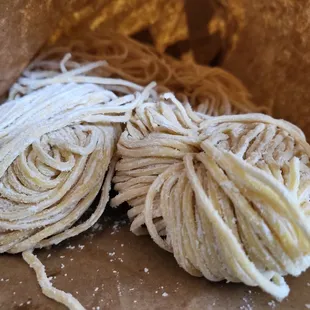 Thick yellow noodle, delicious and chewy.