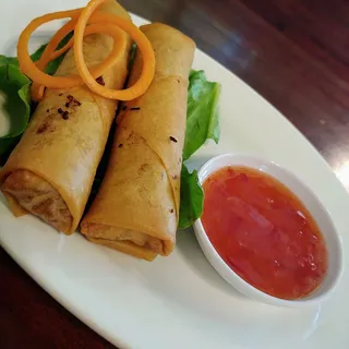 Vietnamese Fried Egg Rolls