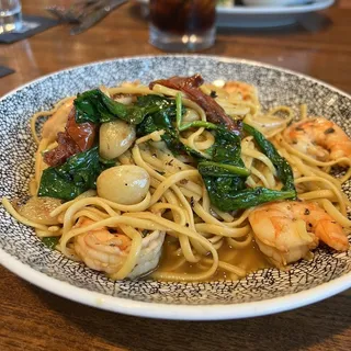 SHRIMP LINGUINI