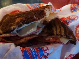 Pete & Shorty's Tavern