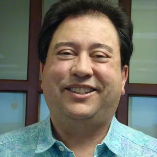 Mauricio D.