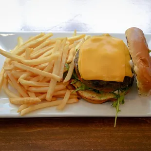 Mediterranean Burger