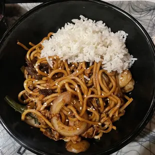 Beef and chicken Udon noodles with &quot;Chefs Favorite&quot; sauce and white rice