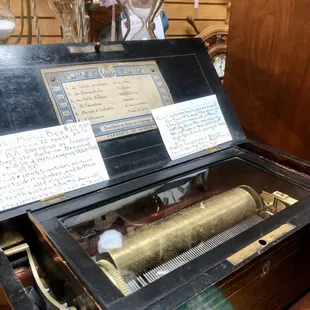 An antique music box from the 1800's. AMAZING!