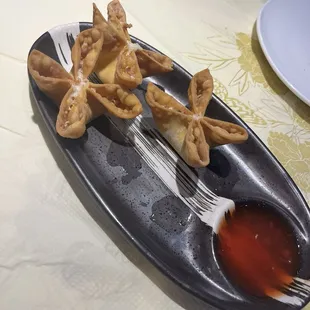 Crab cream cheese fried wontons