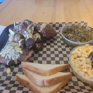Smoked chicken w collard greens mac n chz and bread