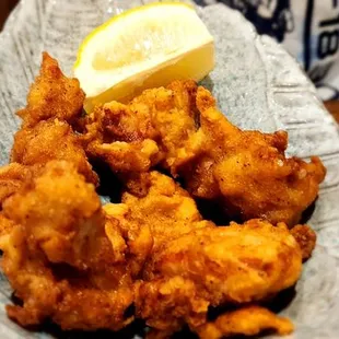 chicken wings and fried chicken, food