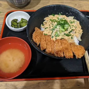 Katsudon