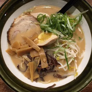 Tonkotsu Miso Ramen