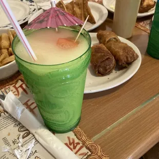 The "Yee's Paradise" tasty and buzzin