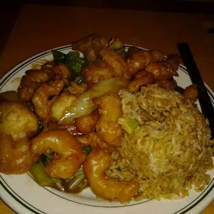 Shrimp with vegetables