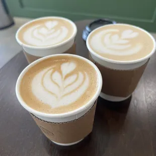 Vanilla latte, butter cream latte, lavender latte. All with oatmilk