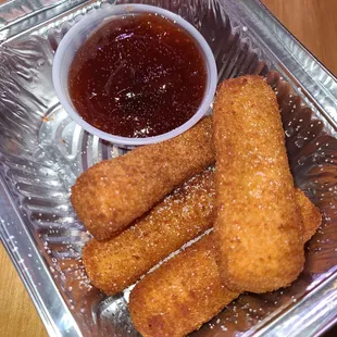 Feta sticks with strawberry preserves