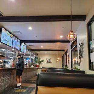 sushi and sashimi, interior