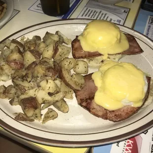 Eggs Benedict
