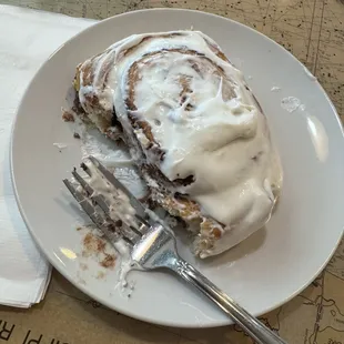 Delicious and huge true cinnamon roll.