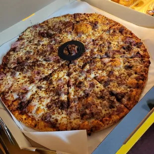 Manhattan Meatlover - my person fave.