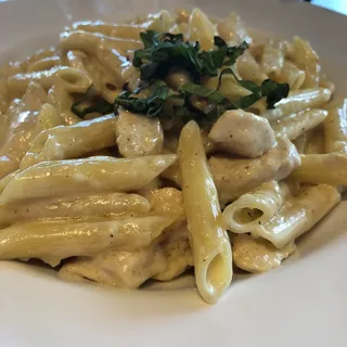 Chicken Alfredo Pasta