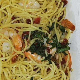 Aglio Olio Shrimp Pasta