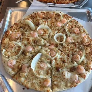 Roasted Garlic and Shrimp Pizza