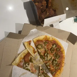 Jalapeno and Pepperoni Craft Pizza