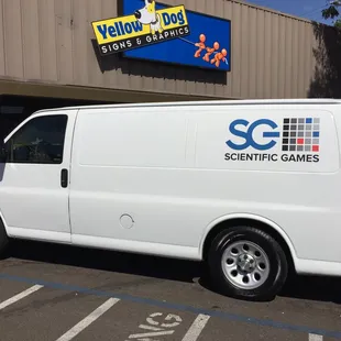 Full Color Print &amp; Cut Graphics on Van
