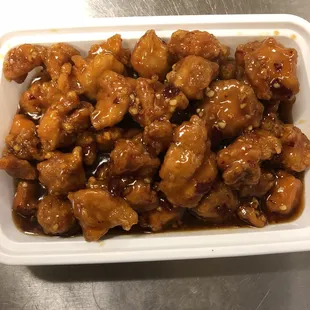General tso&apos;s  chicken
