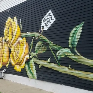 Yellow Roses by Jules "MuckRock" Muck 2019
