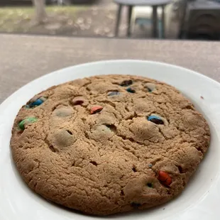M&amp;M Cookies