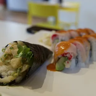 Scallop handroll and Yellowfish Roll