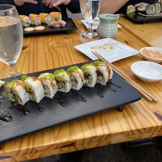 Super White Dragon Roll