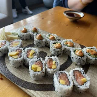 Spicy Shrimp Tempura Roll