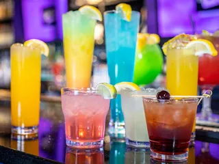 Night Kitty Karaoke Bar