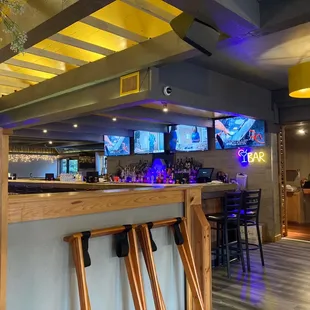 the bar and televisions
