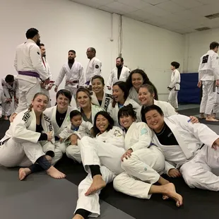 Women&apos;s jiujitsu