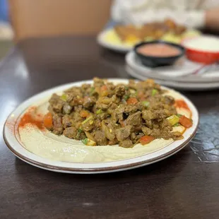 Gallaba with Hummus