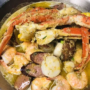Choose garlic butter, it&apos;s great!