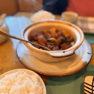 CK20. Traditional 3 Cup Chicken with Basil Sauce