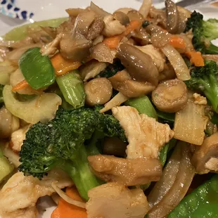 Moo Goo Gai Pan