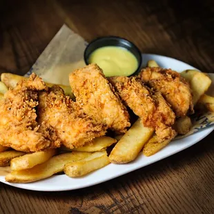 Lunch Chicken Tenders with Fries