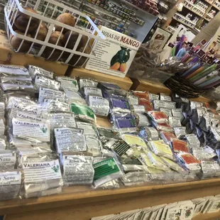 Some of our tea bags. Te de bolsitas