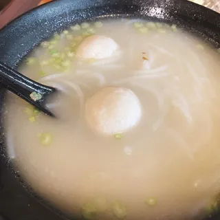 C2. Rice Noodle Soup